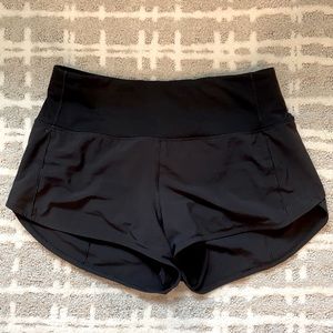 Lululemon Speed Up high rise shorts